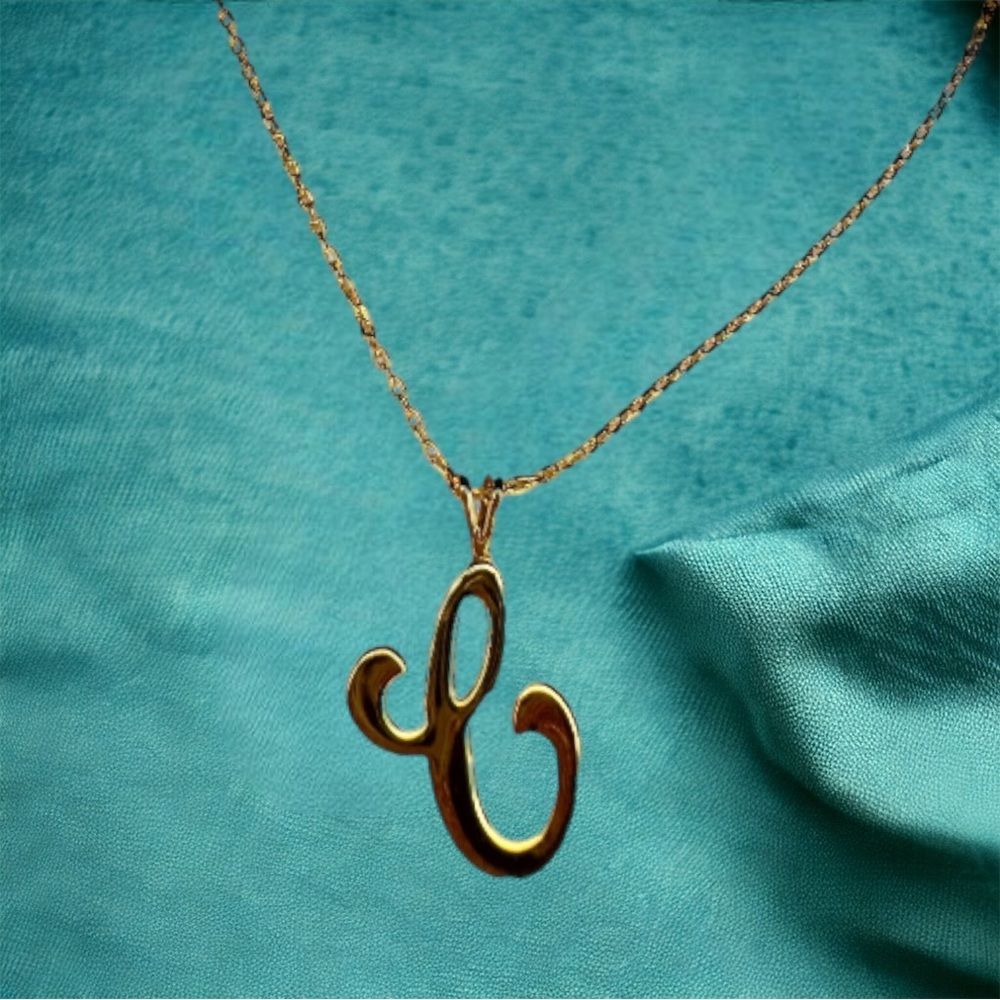14 Karat Yellow Gold Script Initial E Necklace